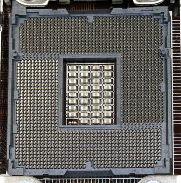 سوکت CPU چیست؟ آشنایی با انواع سوکت پردازنده (سی پی یو)